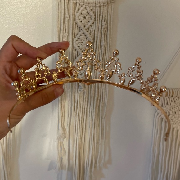 Gold Crown